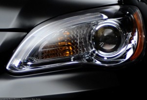 2011 Chrysler 200 teaser