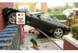 CurbTXT Lets You Tell Friends & Strangers About Their Bad Parking Jobs