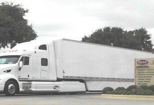 How To Make A Semi Much More Efficient: Cummins 'SuperTruck'