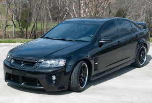Dale Earnhardt Jr.’s HSV-trimmed 2009 Pontiac G8 - Image: Drive