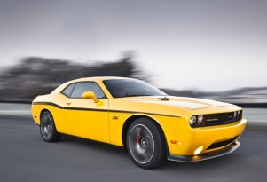 Dodge Challenger SRT8 392 "Yellow Jacket"