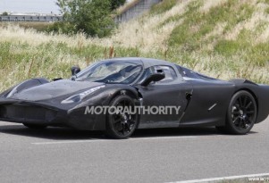 Ferrari Enzo Successor (F70) spy shots