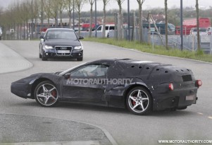 Ferrari Enzo test mule spy shots