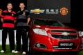 Former Manchester United captain Bryan Robson (left) and current star Ryan Giggs