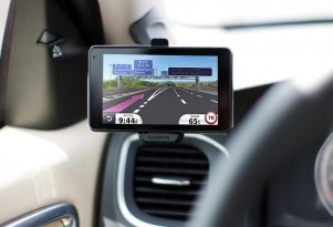  Garmin portable navigation kit now offered on all Volvos