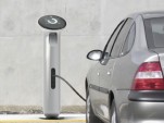 GE's 'Largest Order in History' To Boost Electric-Car Market