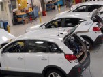 GM testing Saturn Vue plug-in hybrids