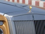 Golden Rolls Royce Phantom Drophead Coupe lands in Abu Dhabi