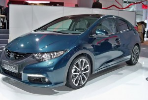 2011 Frankfurt Auto Show: 2013 Euro Honda Civic Is Complete Tease