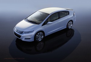 Honda Insight Generates Swift Demand In Japan