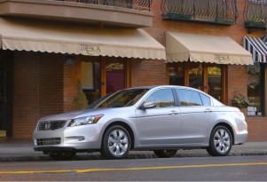 Honda Accord Versus Hyundai Sonata: Similar Features