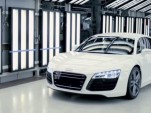 How the 2014 Audi R8 is made