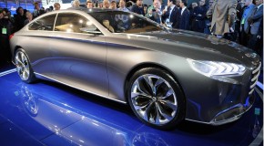 Hyundai HCD-14 Genesis Concept revealed at 2013 Detroit Auto Show