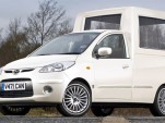 Hyundai i10 Pope-mobile