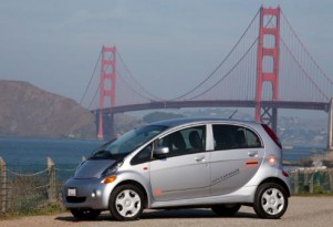 First Production 2012 Mitsubishi 'i' Delivered In San Francisco