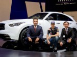 Sebastian Vettel shows off personalized Infiniti FX50 Concept live photos