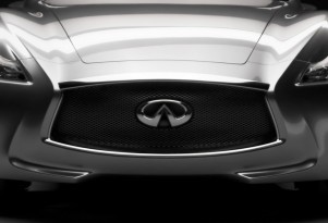 Infiniti Logo