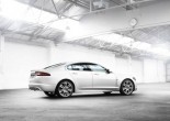 2010 Jaguar XF Photos