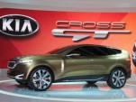 Kia Cross GT Hybrid Concept: 2013 Chicago Auto Show