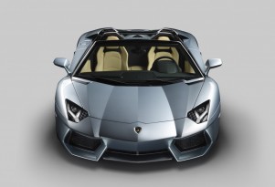 Lamborghini Aventador LP 700-4 Roadster