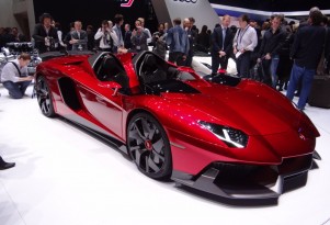 Lamborghini Aventador J live photos