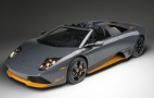 Las Vegas Exotic-Car Showrooms Charge You To Look