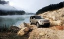 2009 New York Auto Show: 2010 Land Rover Lineup Adds LR4, New Engines