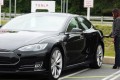 Leilani Münter and the Tesla Model S