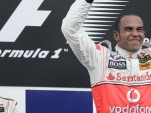 Lewis Hamilton receives Laureus gong