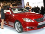 Lexus IS250C in Paris