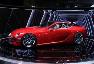 Lexus LF-LC Concept live photos, 2012 Detroit Auto Show