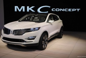 Lincoln MKC Concept Crossover: Detroit Auto Show Live Photos