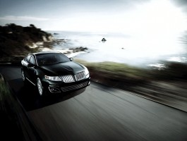 2010 Lincoln MKS