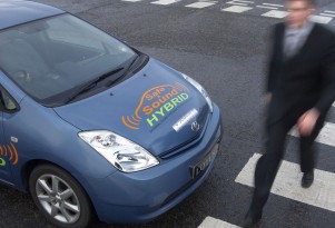 Automakers: Delay, Rewrite 'Quiet Car' Rule For 2014 Hybrid, Electric Cars