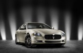 2010 Maserati Quattroporte Photos