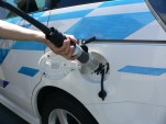 Mazda Premacy Hydrogen RE Hybrid