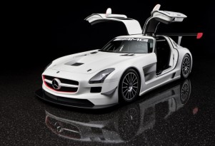 Mercedes-Benz SLS AMG GT3 race car