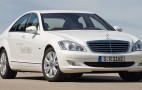 Mercedes reveals lithium-ion powered S400 BlueHYBRID