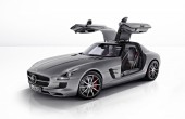2013 Mercedes-Benz SLS AMG GT Photos