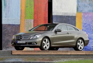 Mercedes-Benz Recalls 85,000 Vehicles For Power-Steering Leak