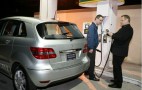 Electric-Car Deliveries? Mercedes-Benz Says, Hey, Fuel Cells Too!