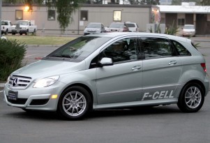 Hydrogen Fuel-Cell Cars? Daimler Delays, Seeks Nissan, Ford As Partners