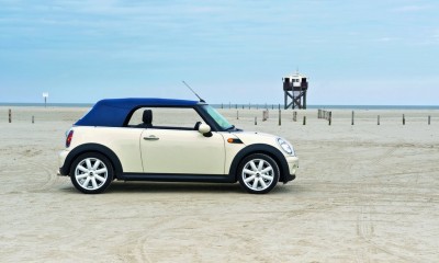 2010 MINI Cooper Photos