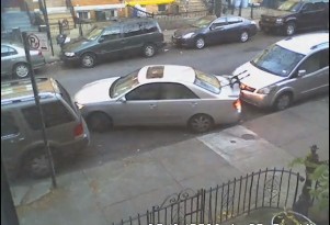 New Yorker pulls Kramer-style parallel parking job