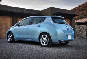 Video: The 2011 Nissan Leaf Has Arrived