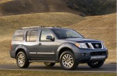 2010 Nissan Pathfinder Photos