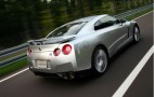Nissan GT-R Driver Ventilates Block While Passing Car