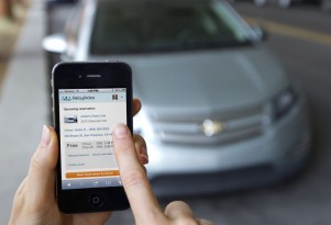 OnStar partners with RelayRides on peer-to-peer car rentals