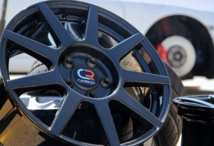 Porsche 911 with Carbon Revolution CR-9 carbon-fiber wheels