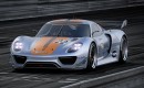 Porsche 918 RSR race car